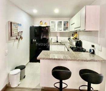 Apartamento de 3 alcobas en venta en Colina Campestre, Bogotá, 76 m² · foto 4 de 20