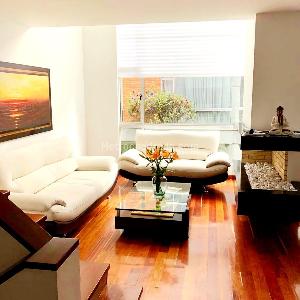 Casa de 3 alcobas en venta en Colina Campestre, Bogotá, 204 m² · foto 3 de 20
