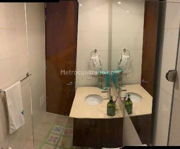 Apartamento de 3 alcobas en venta en Colina Campestre, Bogotá, 137 m² · foto 17 de 19