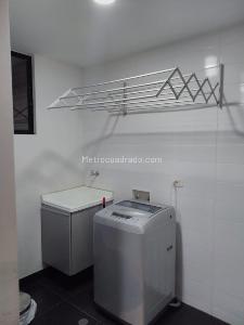 Apartamento de 3 alcobas en venta en Colina Mazuren, Bogotá, 103 m² · foto 19 de 20