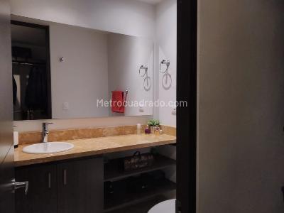 Apartamento de 3 alcobas en venta en Colina Mazuren, Bogotá, 103 m² · foto 8 de 20