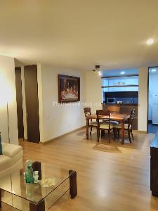 Apartamento de 3 alcobas en venta en Colina Mazuren, Bogotá, 103 m² · foto 3 de 20