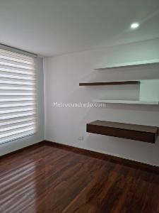 Apartamento de 3 alcobas en venta en Colina Campestre, Bogotá, 137 m² · foto 11 de 19