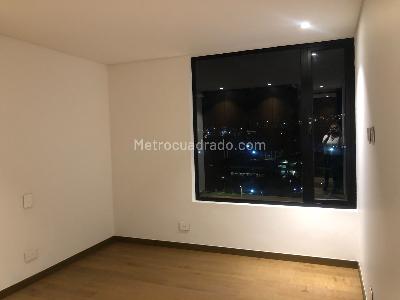Apartamento de 3 alcobas en venta en Colina Campestre, Bogotá, 199 m² · foto 9 de 20