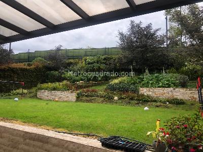 Casa de 3 alcobas en arriendo en Altos De, Bogotá, 600 m² · foto 3 de 20