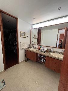 Apartamento de 4 alcobas en venta en Colina Campestre, Bogotá, 249 m² · foto 15 de 20