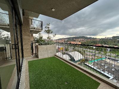 Apartamento de 3 alcobas en venta en Colina Campestre, Bogotá, 199 m² · foto 4 de 20