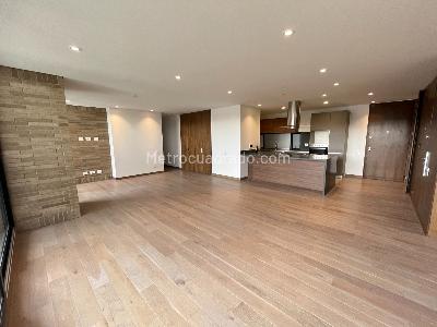 Apartamento de 3 alcobas en venta en Colina Campestre, Bogotá, 199 m² · foto 11 de 20