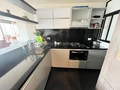 Apartamento de 3 alcobas en venta en Colina Campestre, Bogotá, 103 m² · foto 10 de 18