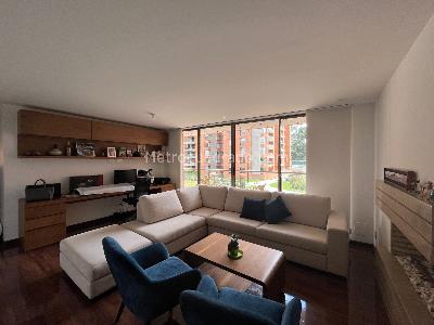 Apartamento de 3 alcobas en venta en Colina Campestre, Bogotá, 132 m² · foto 3 de 20