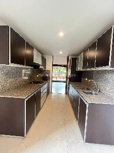 Apartamento de 3 alcobas en venta en Colina Campestre, Bogotá, 176 m² · foto 4 de 19