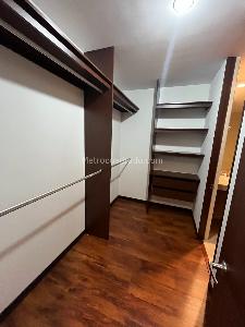 Apartamento de 3 alcobas en venta en Colina Campestre, Bogotá, 176 m² · foto 12 de 19