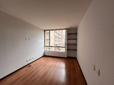 Apartamento de 3 alcobas en venta en Colina Campestre, Bogotá, 182 m² · foto 10 de 20