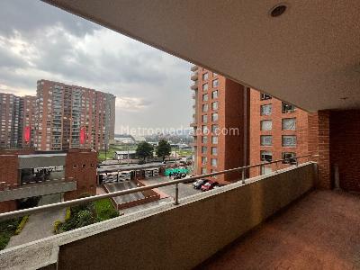 Apartamento de 3 alcobas en venta en Colina Campestre, Bogotá, 182 m² · foto 17 de 20
