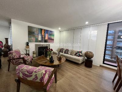 Apartamento de 3 alcobas en venta en Mazuren Colina, Bogotá, 134 m² · foto 4 de 19