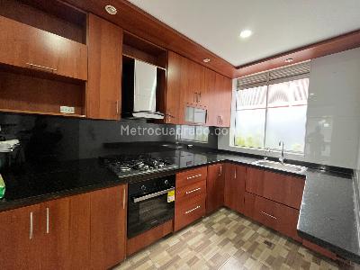 Casa en venta en Colina Campestre, Bogotá · foto 7 de 20