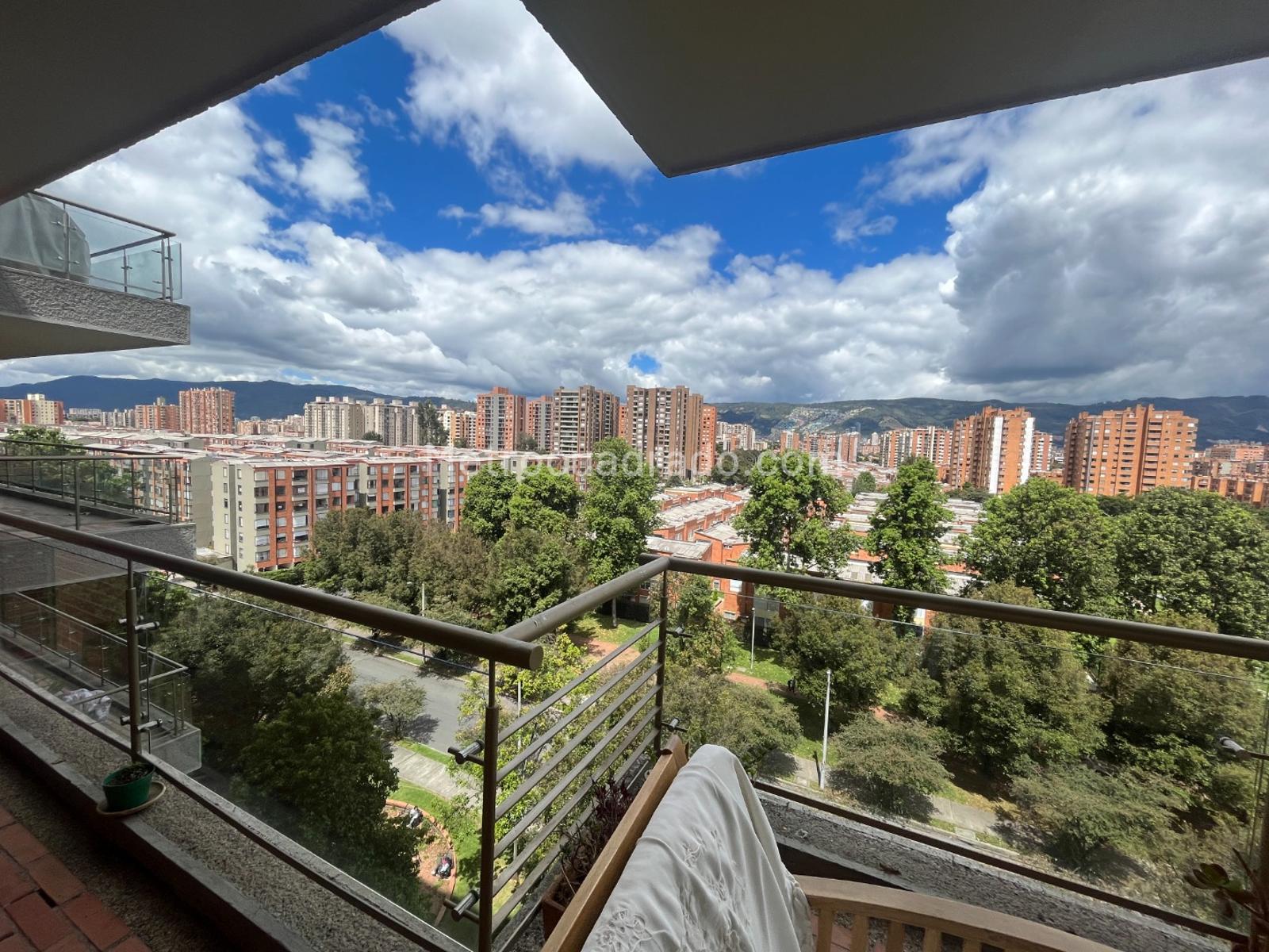 Venta de Apartamento en Colina campestre Bogotá D.C. 2456M4567822