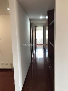 Apartamento de 3 alcobas en venta en Colina, Bogotá, 162 m² · foto 2 de 17