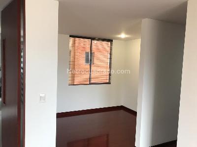 Apartamento de 3 alcobas en venta en Colina, Bogotá, 162 m² · foto 4 de 17