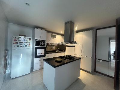 Apartamento de 3 alcobas en venta en Colina Campestre, Bogotá, 132 m² · foto 4 de 20