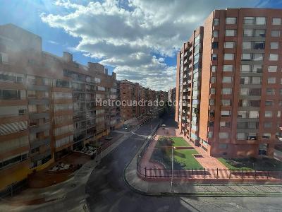 Apartamento de 3 alcobas en venta en Colina Campestre, Bogotá, 132 m² · foto 1 de 20