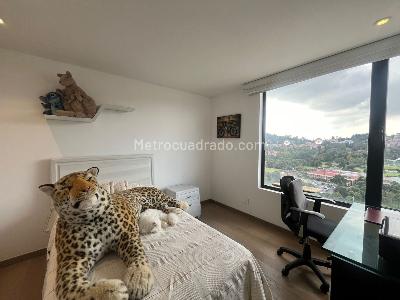 Apartamento de 3 alcobas en venta en Colina Campestre Athenas, Bogotá, 199 m² · foto 12 de 20