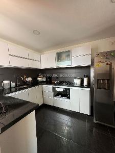 Apartamento de 3 alcobas en venta en Colina Mazuren, Bogotá, 134 m² · foto 11 de 16