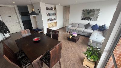 Apartamento de 3 alcobas en venta en Colina Campestre, Bogotá, 155 m² · foto 2 de 19