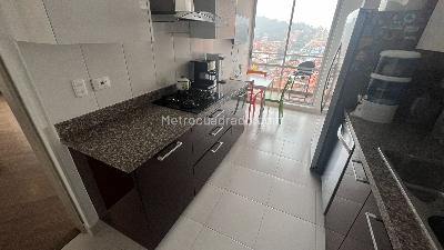 Apartamento de 3 alcobas en venta en Colina Campestre, Bogotá, 155 m² · foto 3 de 19