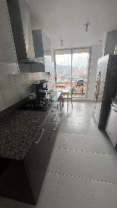 Apartamento de 3 alcobas en venta en Colina Campestre, Bogotá, 155 m² · foto 8 de 19