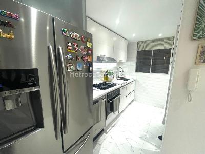 Apartamento de 3 alcobas en venta en Colina Campestre, Bogotá, 108 m² · foto 18 de 20