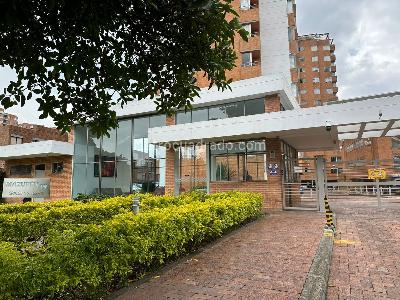 Apartamento de 3 alcobas en venta en Mazuren Colina, Bogotá, 90 m² · foto 2 de 18