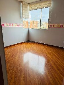 Apartamento de 3 alcobas en venta en Mazuren Colina, Bogotá, 90 m² · foto 11 de 18