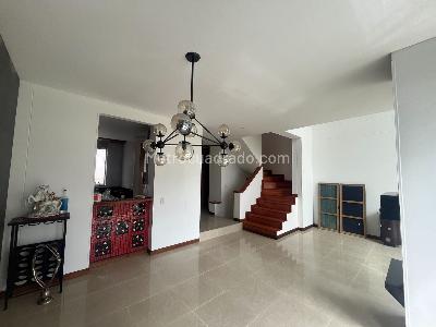 Casa de 4 alcobas en venta en Colina Campestre, Bogotá, 202 m² · foto 7 de 19