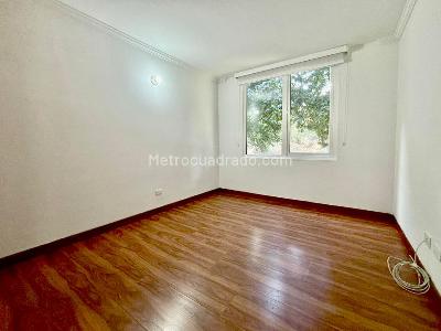 Apartamento de 3 alcobas en venta en Colina Campestre Iii, Bogotá, 123 m² · foto 17 de 20