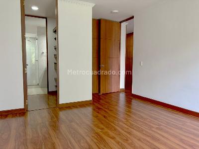 Apartamento de 3 alcobas en venta en Colina Campestre Iii, Bogotá, 123 m² · foto 5 de 20