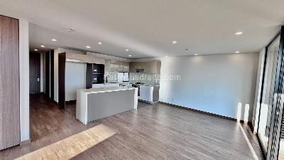 Apartamento de 3 alcobas en venta en Colina Campestre, Bogotá, 115 m² · foto 3 de 19