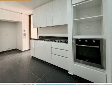Apartamento de 3 alcobas en venta en Alejandria, Bogotá, 157 m² · foto 8 de 20