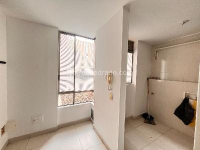 Apartamento de 3 alcobas en venta en Colina Campestre, Bogotá, 177 m² · foto 8 de 17
