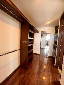 Apartamento de 3 alcobas en venta en Colina Campestre Athenas, Bogotá, 162 m² · foto 11 de 20