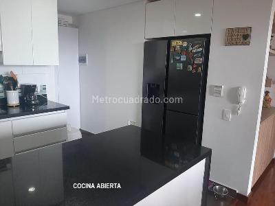 Apartamento de 3 alcobas en venta en Alejandria, Bogotá, 147 m² · foto 3 de 19