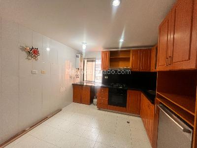 Apartamento de 3 alcobas en venta en Colina Campestre Athenas, Bogotá, 147 m² · foto 13 de 20