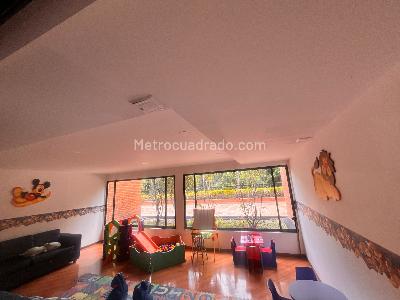 Apartamento de 3 alcobas en venta en Colina Campestre Athenas, Bogotá, 147 m² · foto 16 de 20
