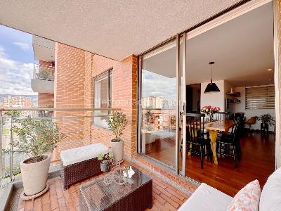 Apartamento de 3 alcobas en venta en Colina Gratamira, Bogotá, 116 m² · foto 4 de 19