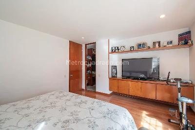Apartamento de 3 alcobas en venta en Colina Campestre Athenas, Bogotá, 180 m² · foto 9 de 13