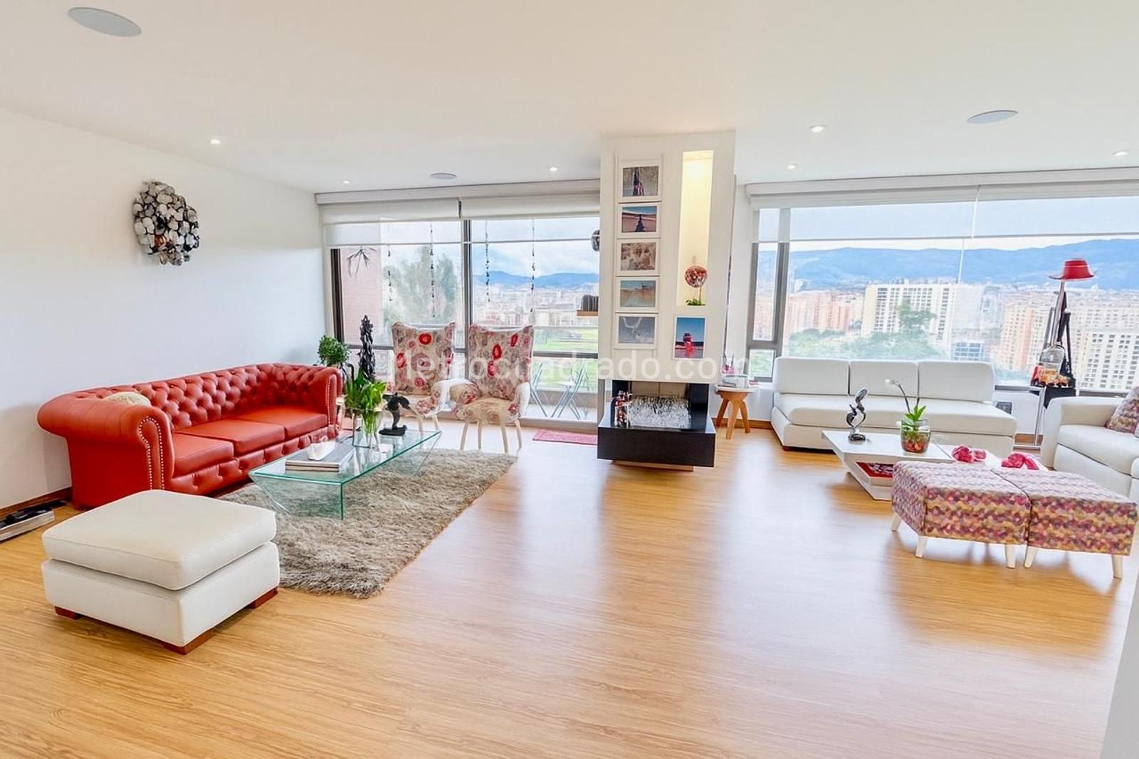 Apartamento de 3 habitaciones en venta en Cerros Altos de Suba, Bogotá — imagen 1 de 20