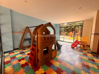 Apartamento de 3 alcobas en venta en Colina Campestre Athenas, Bogotá, 112 m² · foto 18 de 20