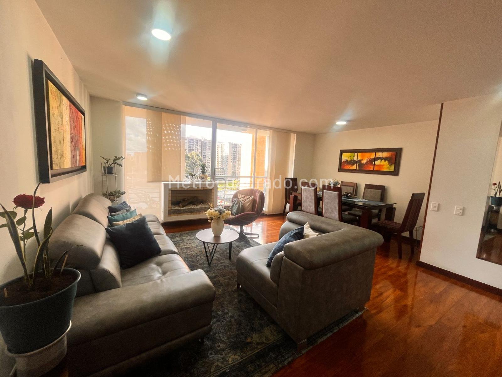 Apartamento de 3 habitaciones en venta en Colina Campestre, Bogotá — imagen 1 de 20