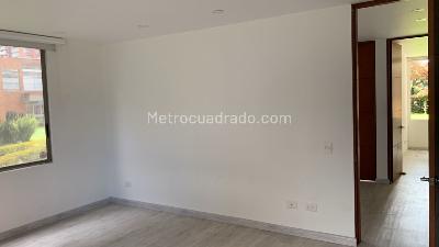 Apartamento de 3 alcobas en venta en Colina Campestre Gilmar, Bogotá, 140 m² · foto 4 de 20