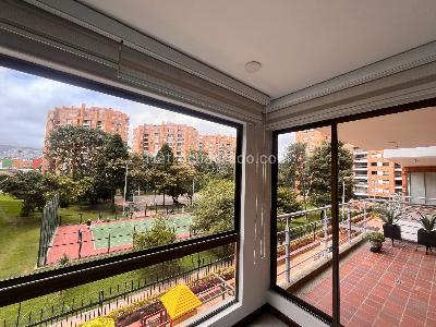 Apartamento de 3 alcobas en venta en Colina Campestre Athenas, Bogotá, 148 m² · foto 2 de 20